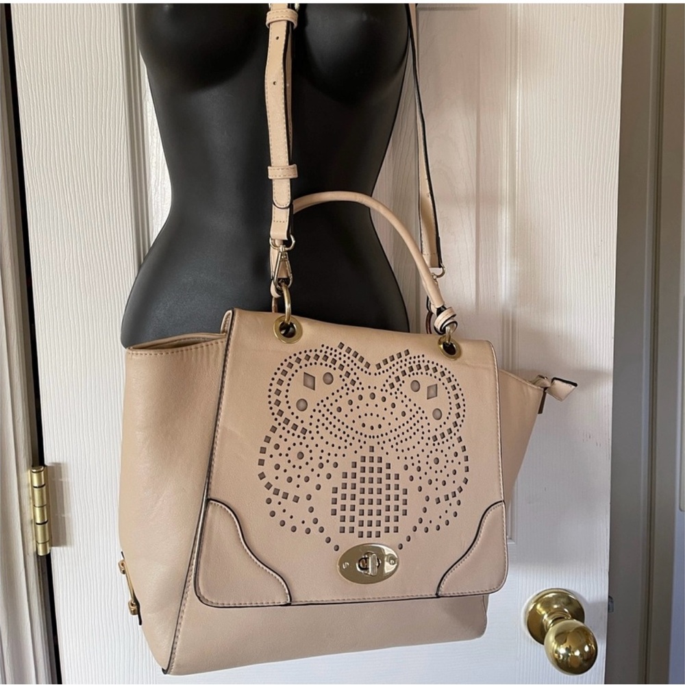 Elegant Beige Handbag